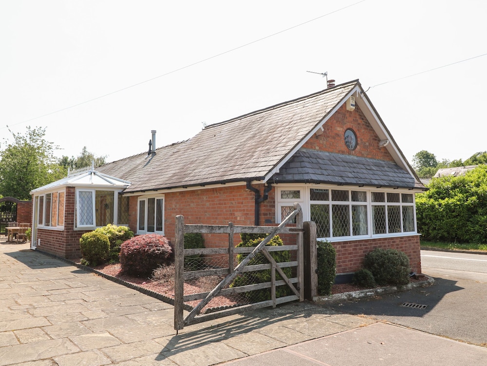 Elm Tree Cottage