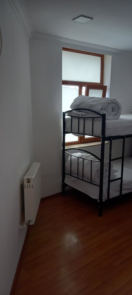 28 may Centr City hostel