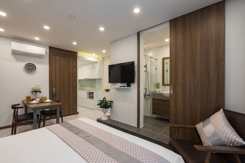 Narcissus Hotel and Apartment