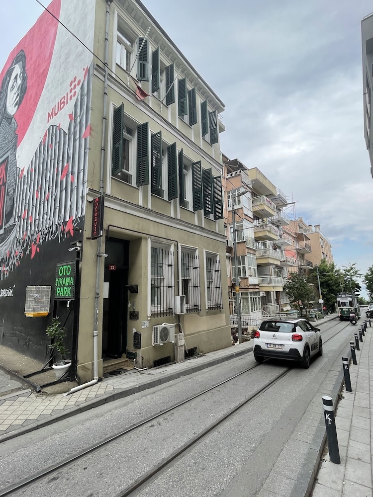 Moda Suit - Image 27