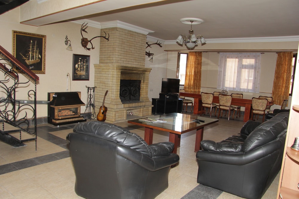Rafael Hostel