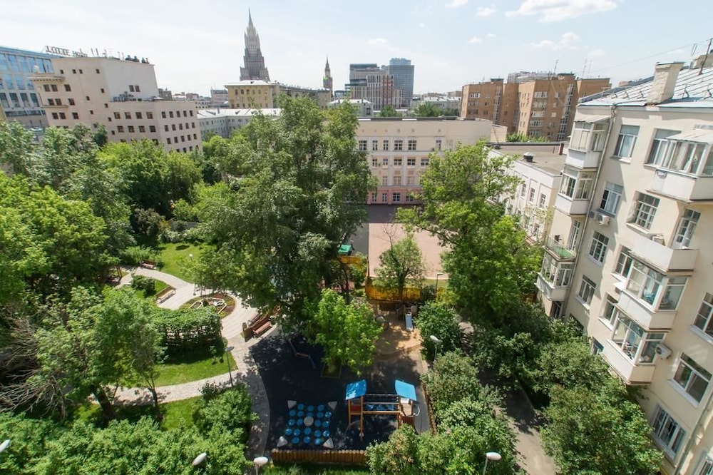 Lakshmi Apartment Novy Arbat 23