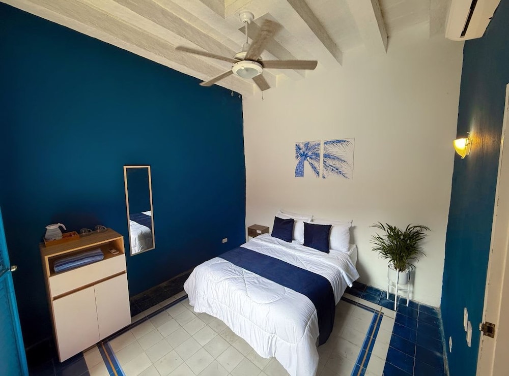 Nok Charming Colonial Villa Ctg