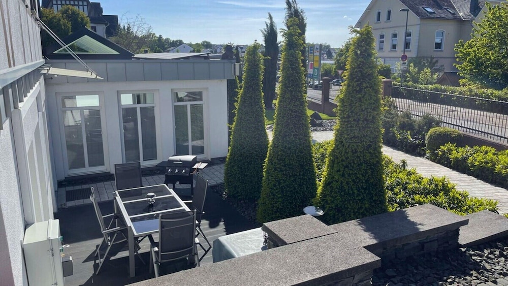 Apartment With Bar, Recreation Room in Kastellaun