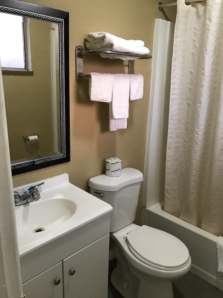 Princess Motel Maryville