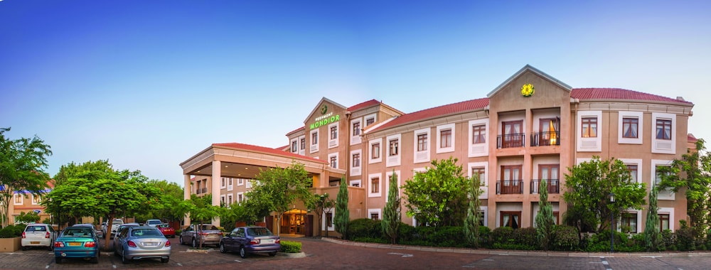 Peermont Mondior, Gaborone