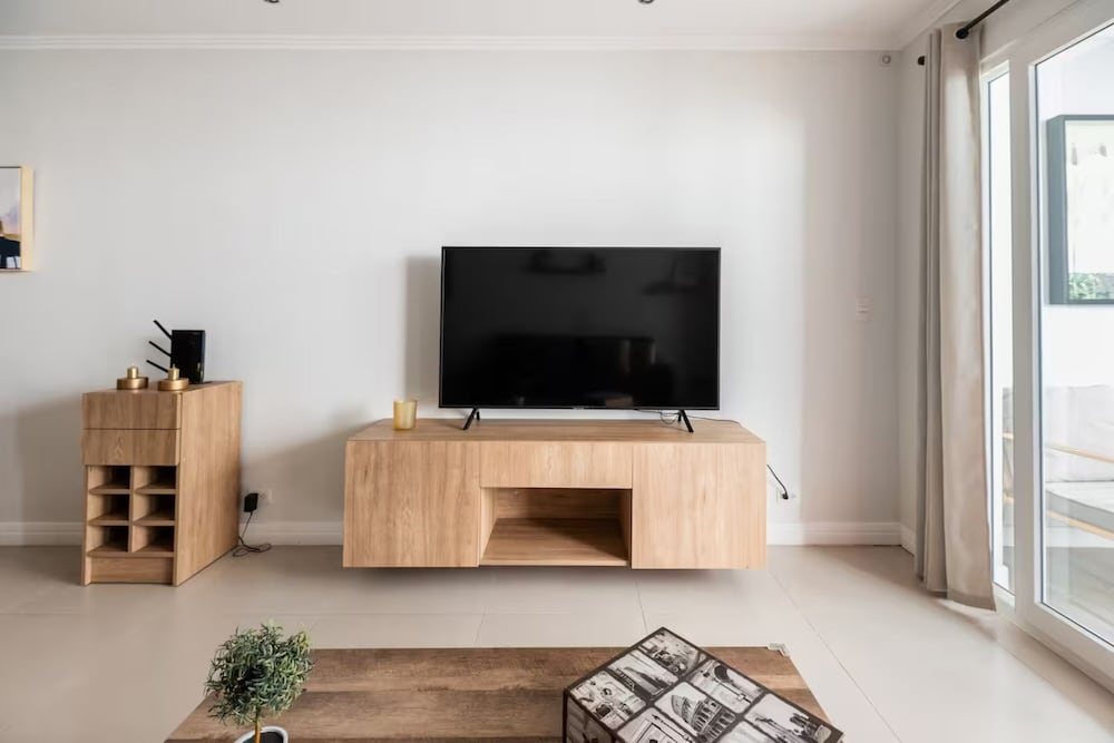 Beautiful Condo Just Steps From Avenida Escazu in an Unbeatable Location