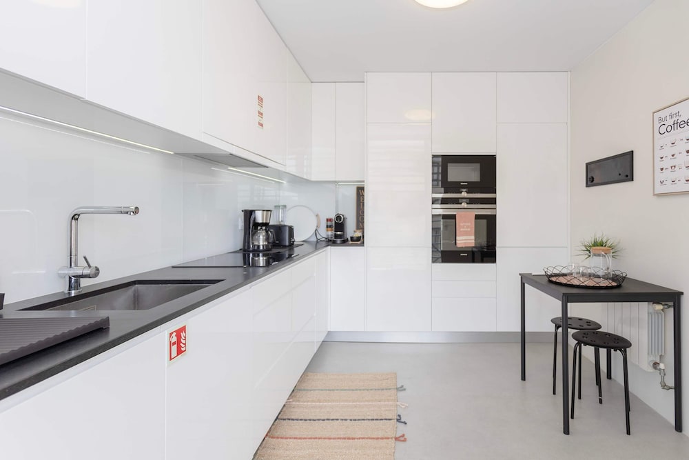 Liiiving in Porto - Foz Seaside Apartment