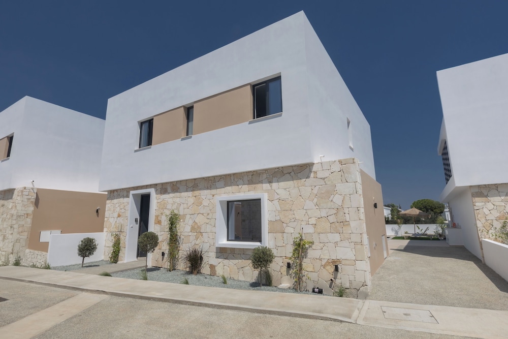 Ayia Napa Orea Villa OR9