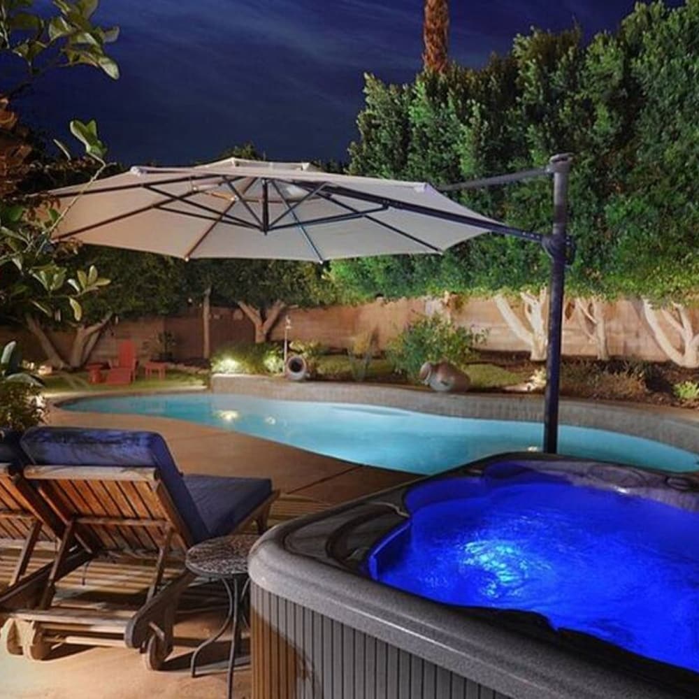 Private Oasis Pool