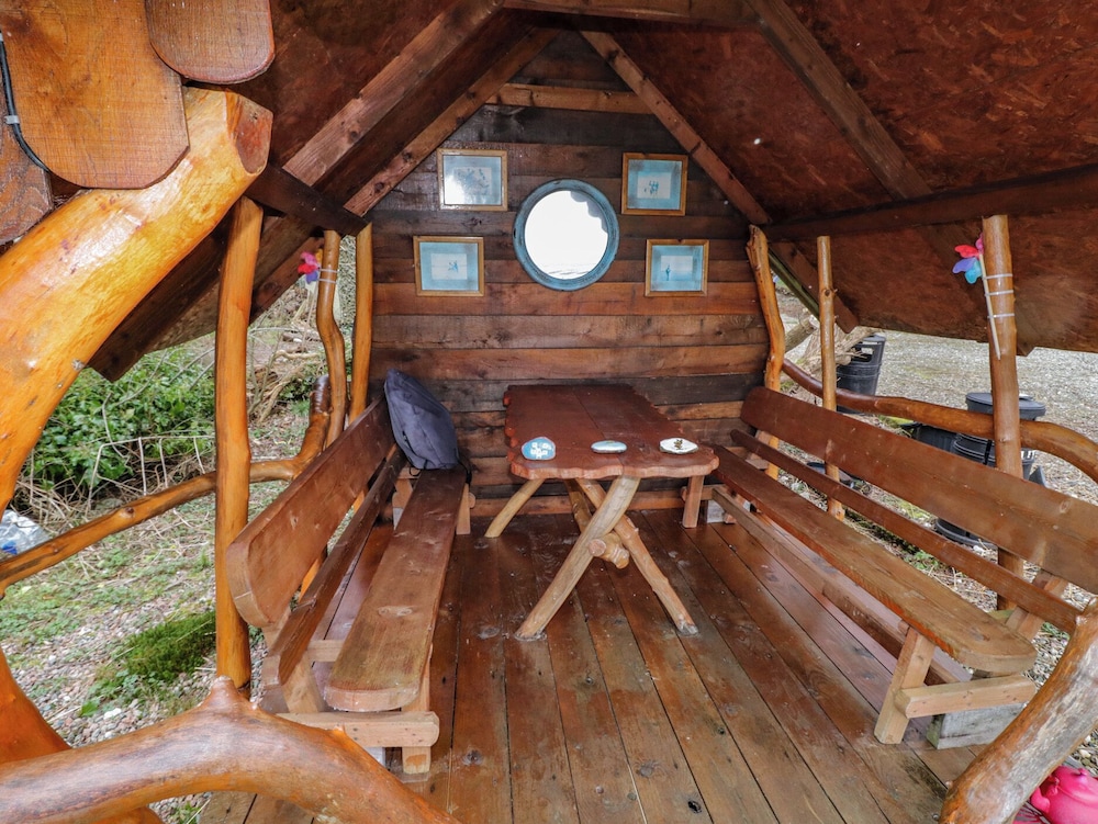 River View Pod