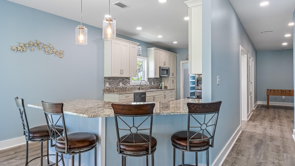 Dreezy's Hideaway by Southern Vacation Rentals