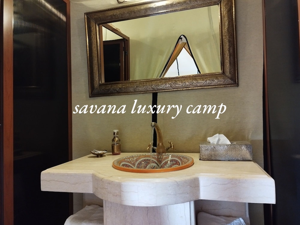 Savanna Dunes Luxury Camp
