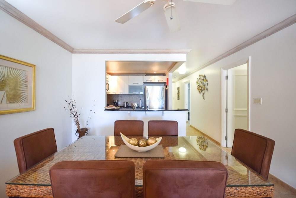 Modern 2-bed Apt Near Beach In St. Lawrence Gap 2 Bedroom Apts by Bluescape