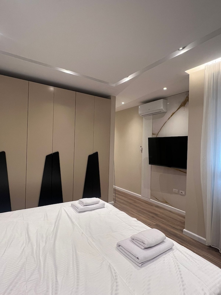 Blue Boutique Apartments 2