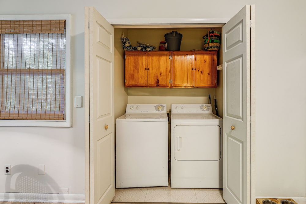 Warm & Cozy 3br-8 Mi to Ocean City!