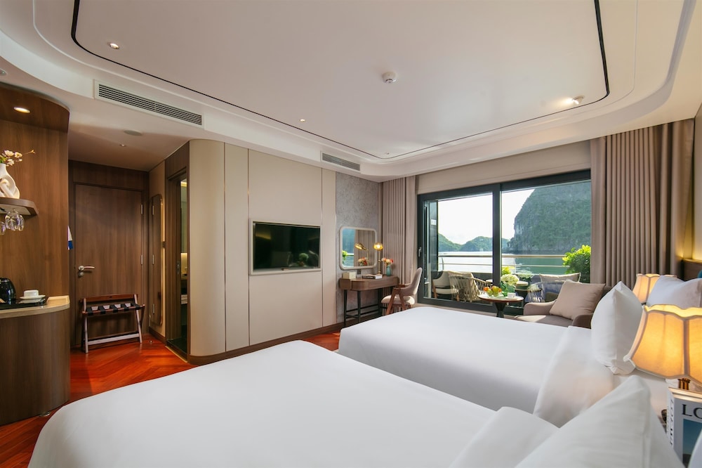 Calista Luxury Cruise