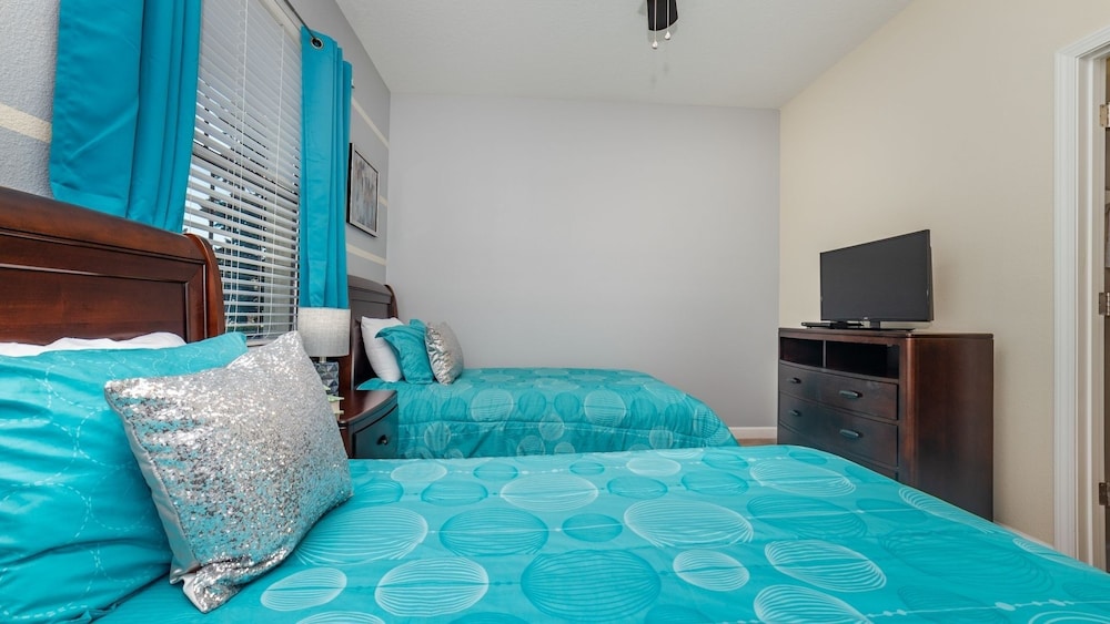 Championsgate Resort 4 Bedroom Private Pool Home 4 Home