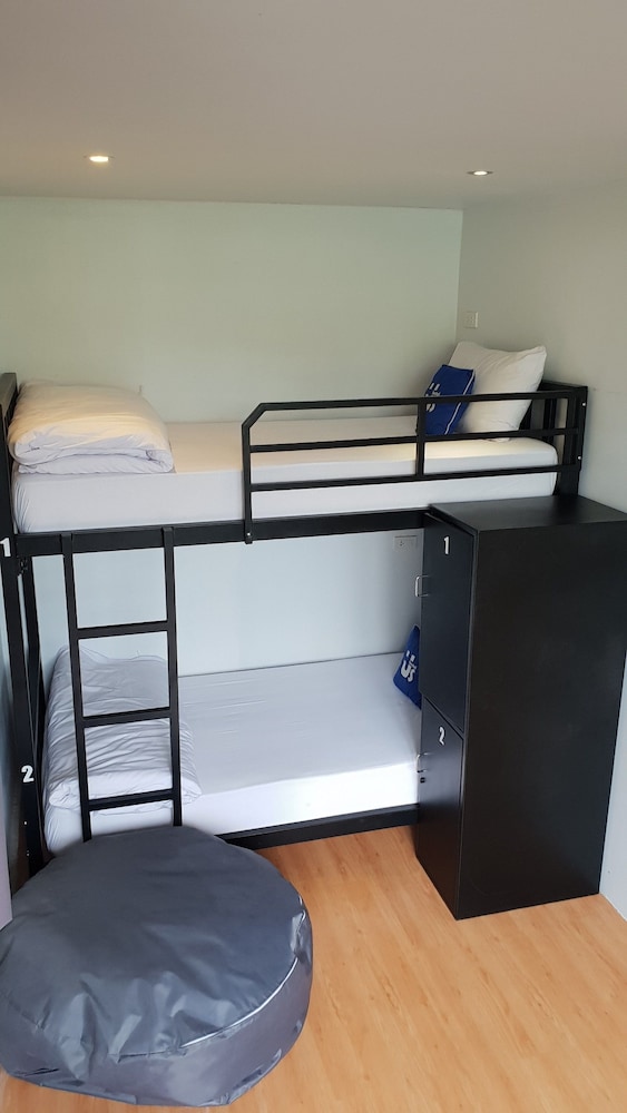 Us Hostel Samui