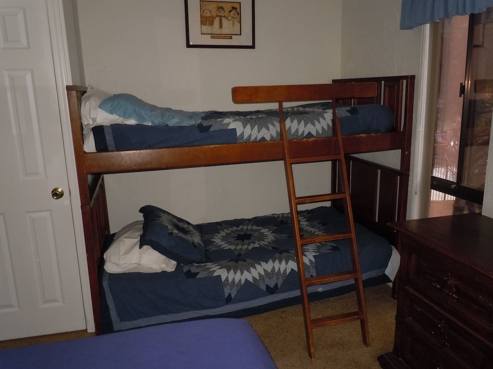 Snow Summit Townhouse Rentals & Sales