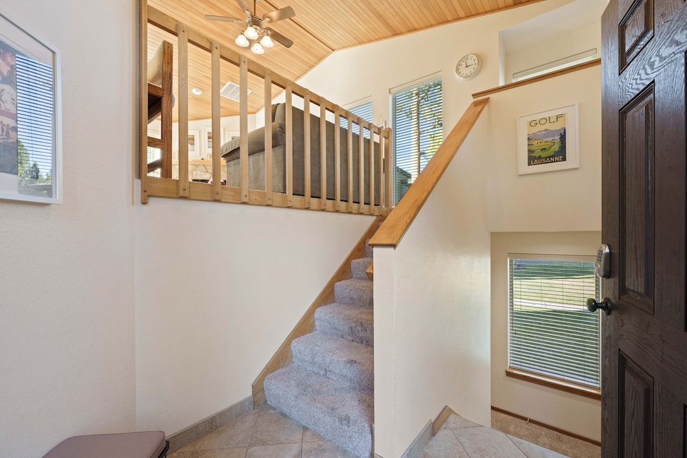 Fairway Village 8 3 Bedroom Condo