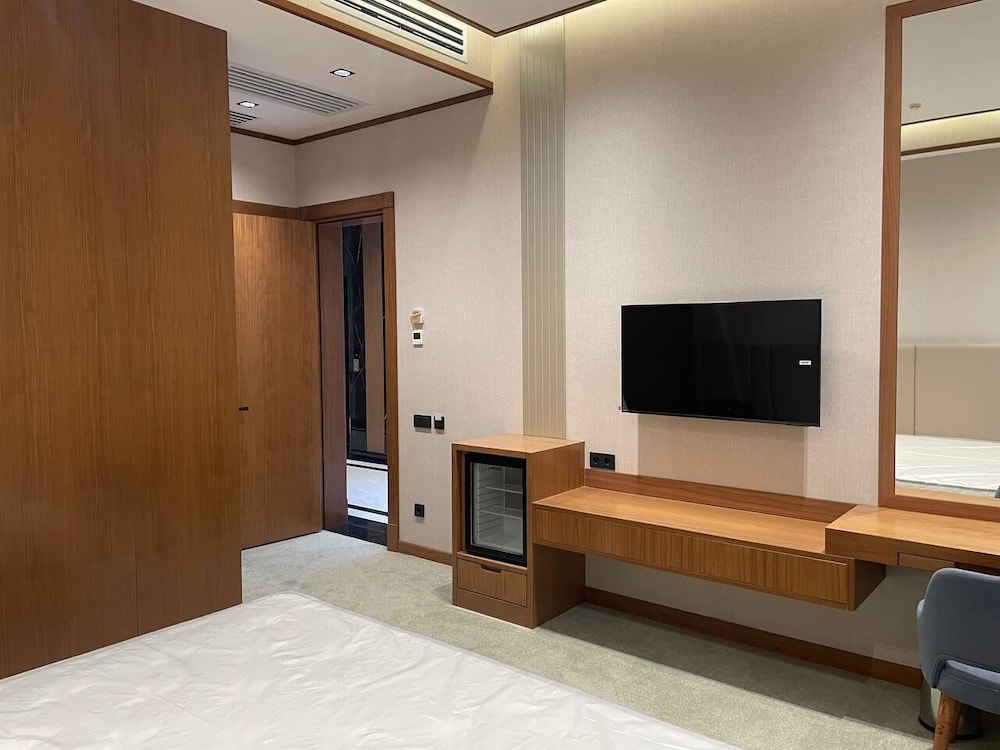 Consti Hotel Tashkent