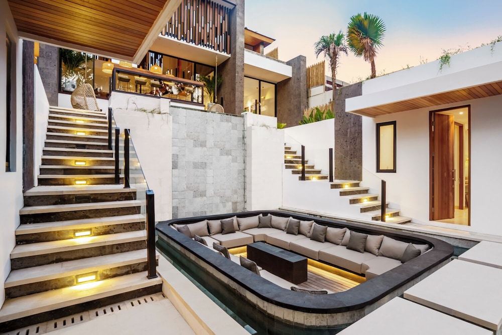 12BR St. Monica Kala