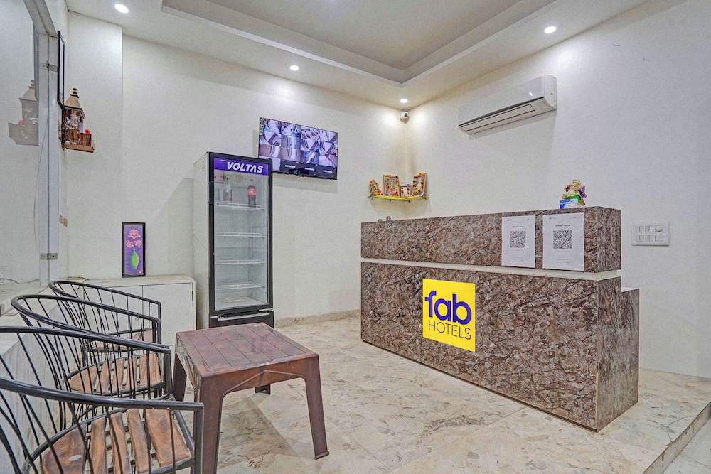 Fabhotel Dilnoor Stay