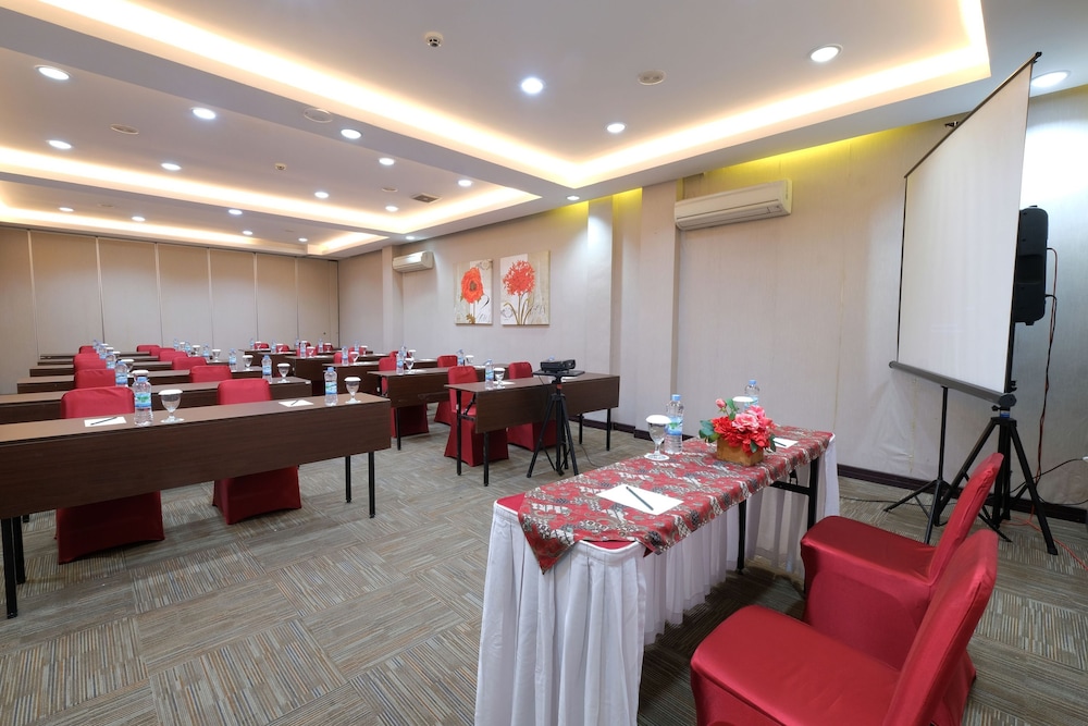 Lampion Hotel Solo