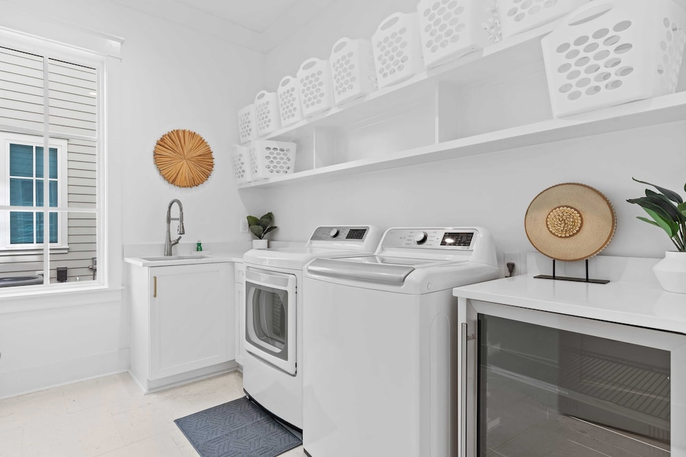 Sleeps 24 Beach Retreat w/ Pool, Rooftop Deck, Steps to Inlet Beach & Near Rosemary, Alys, Seacrest Dining & Shops The Palm 30A by Avantstay