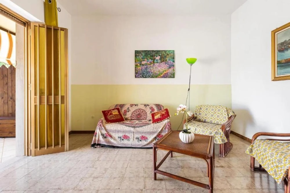 Casa Terrazza Sul Mare in Torre Lapillo