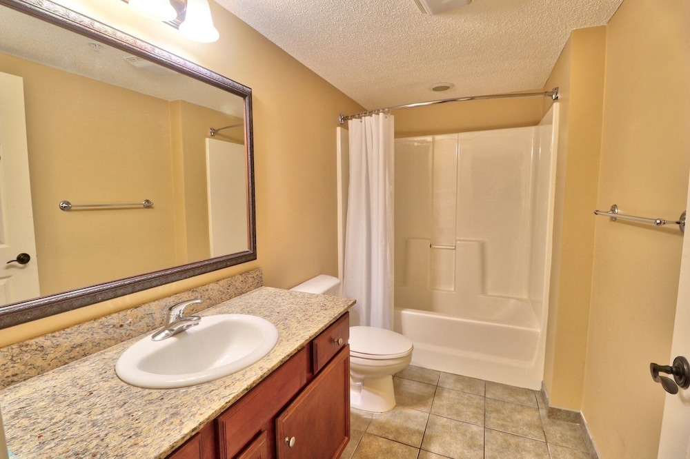 Anderson Ocean Club 914 1 Bedroom Condo