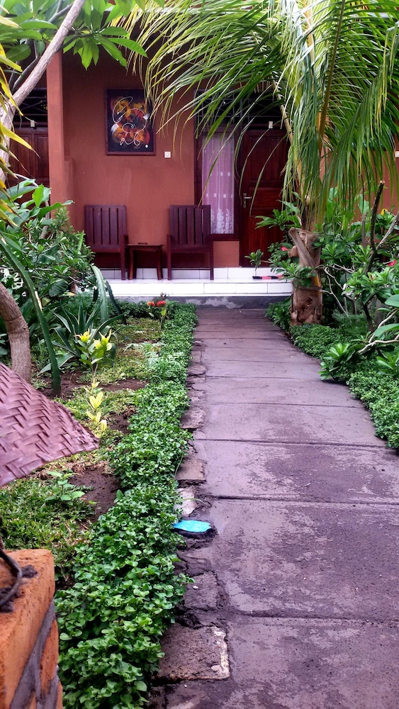 Mami In Homestay