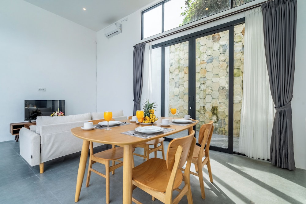 Light Way Villa in Canggu