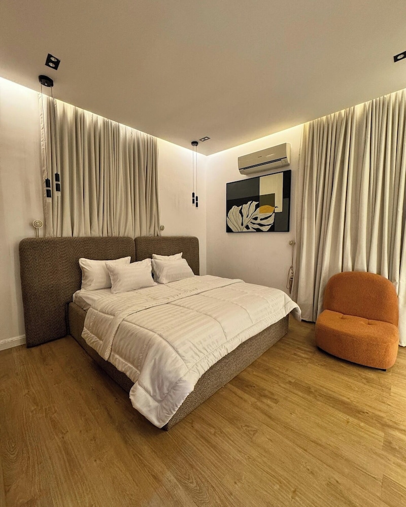 D31 Residency by Elianaelio Hotels