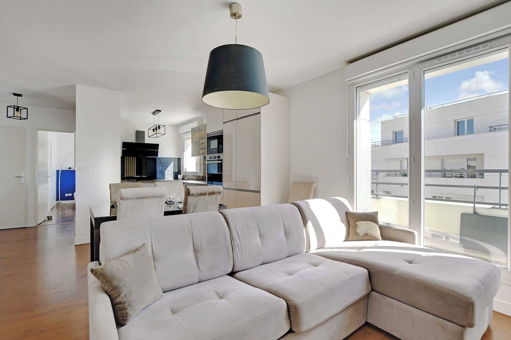 Cosy Apartment & Balcony -1br/4p- Levallois-perret