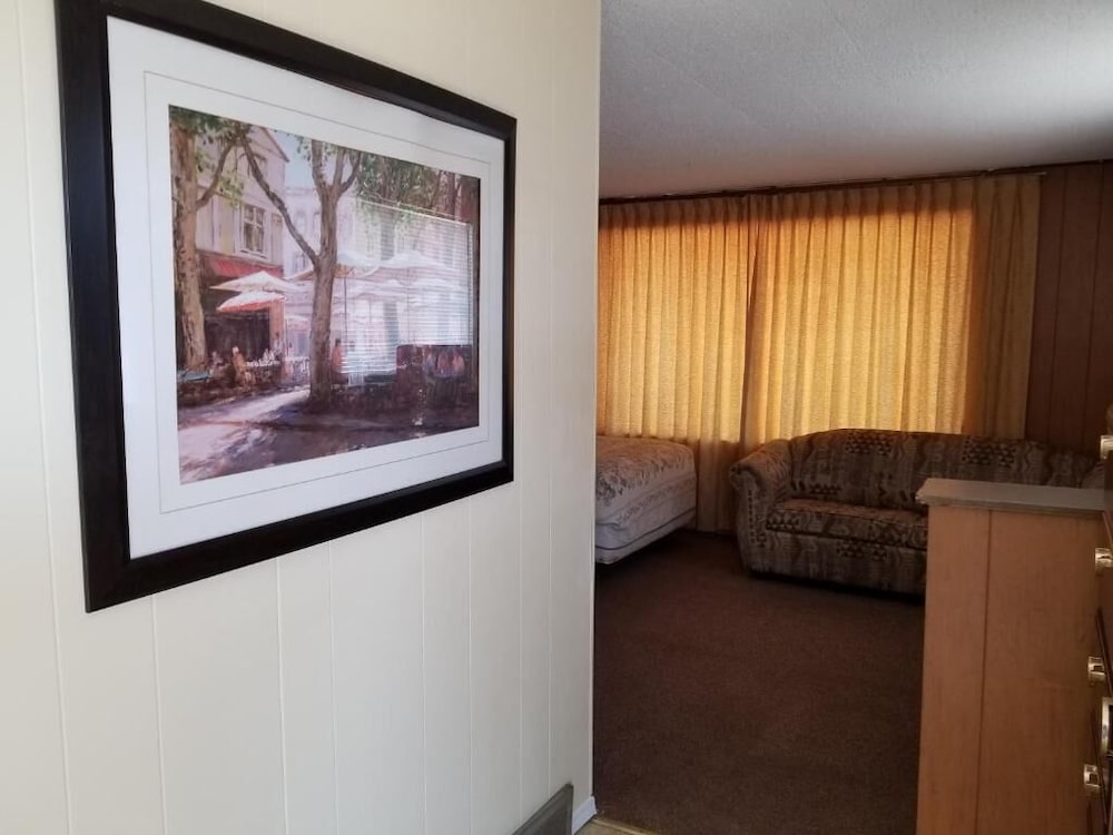Melsask Motel