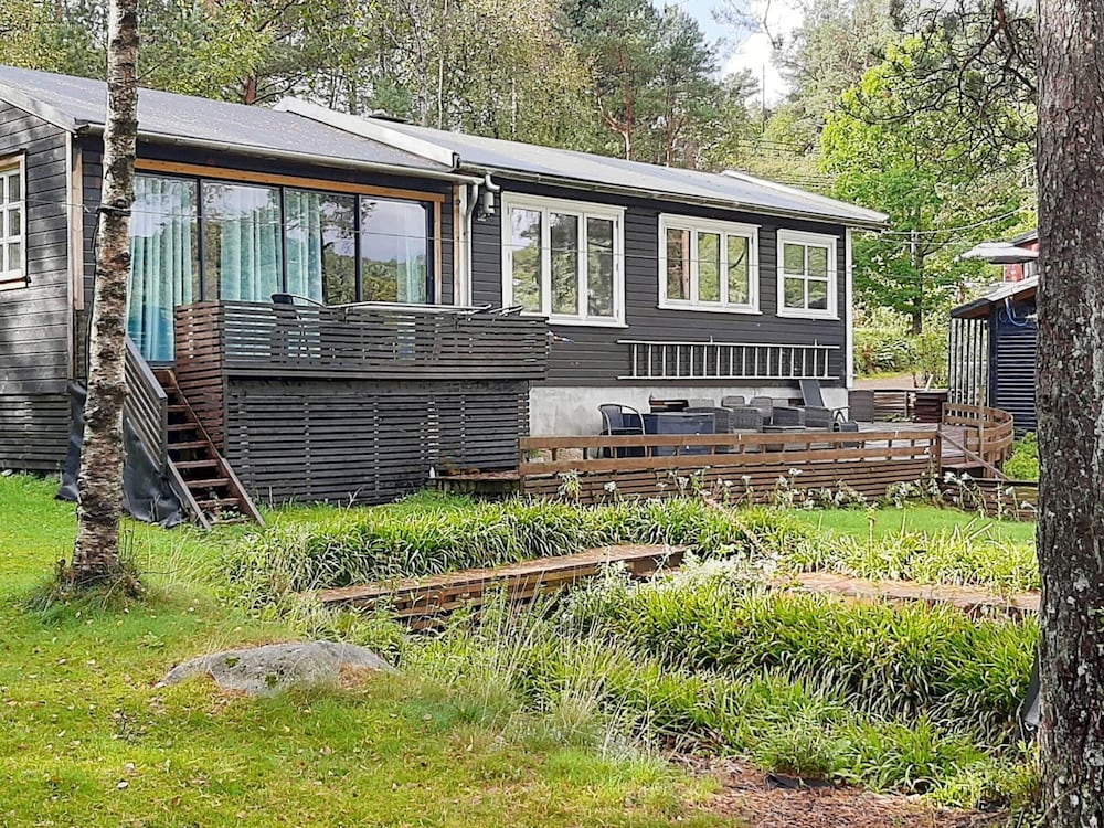 6 Person Holiday Home in Hummersak