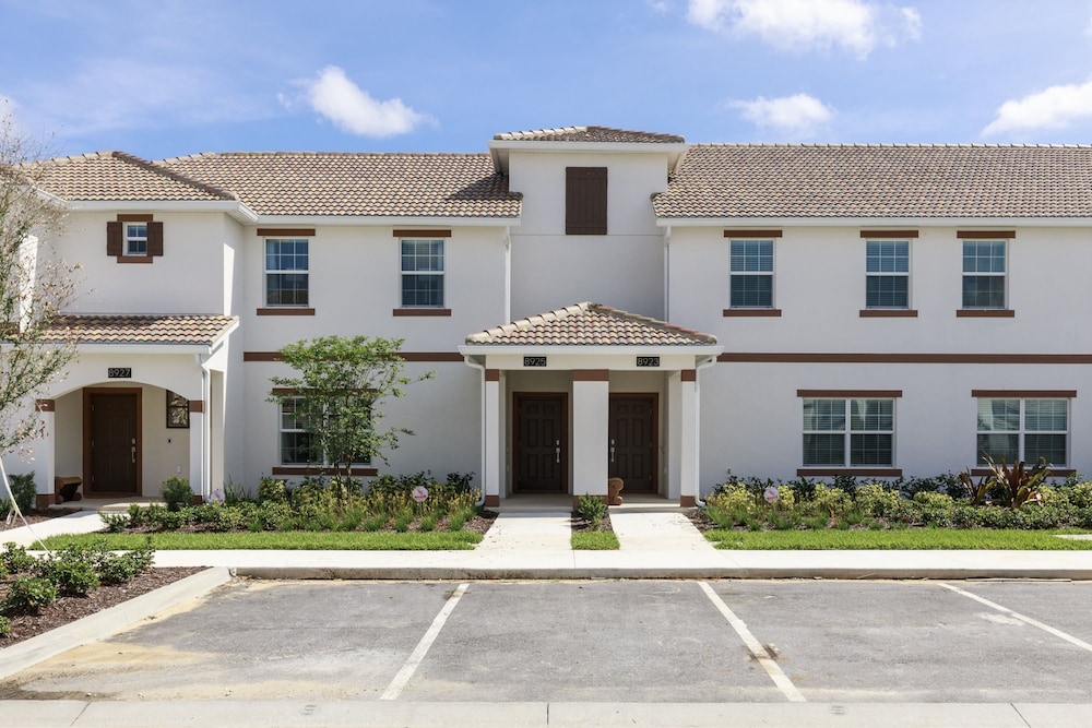 The Retreat at Champions Gate by Nova