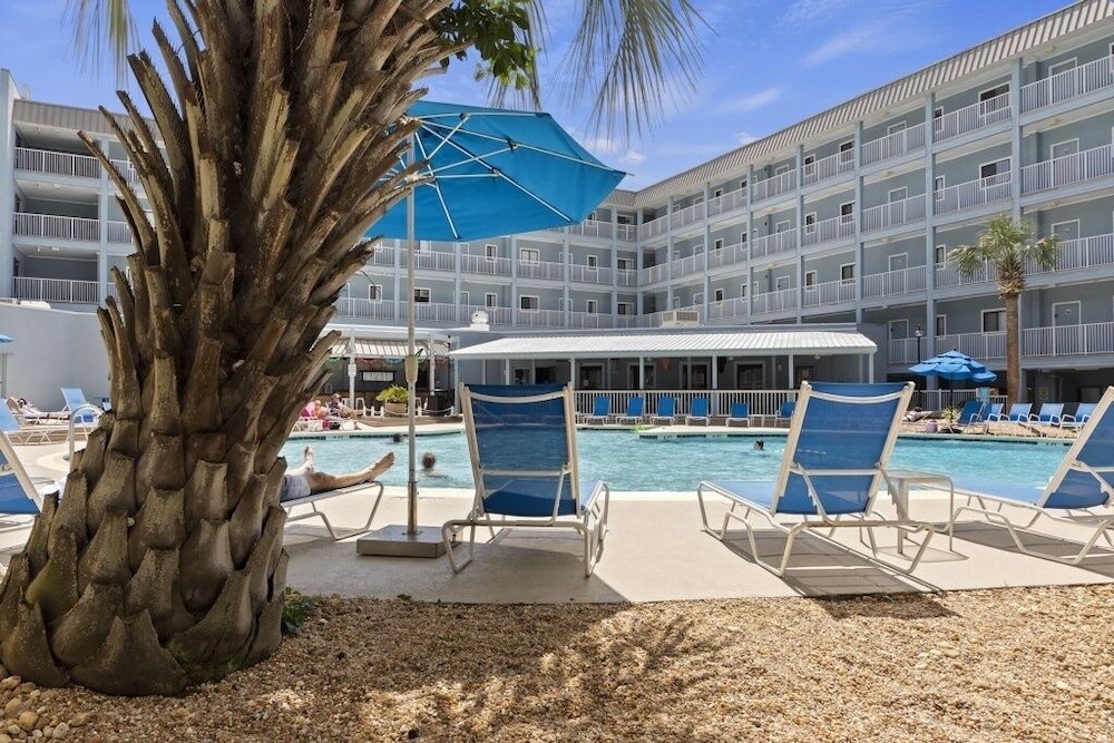 Sandy Beach Escape - Monthly Rates Until 2/28/26! 2 Bedroom Condo