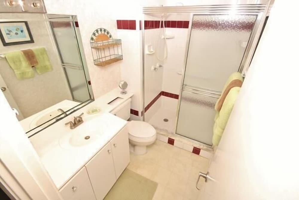 Sea Coast Gardens III 2 Bedroom Condo by Great Ocean Condos