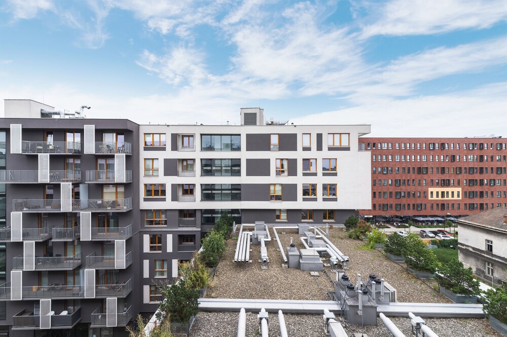 Apartment Romanowicza Cracow by Renters view 3