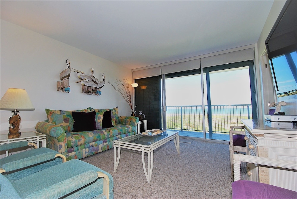 Breakers Condo Unit #210 3 Bedroom Condo by RedAwning
