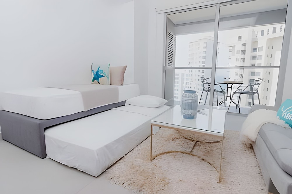 Apartamentos Ambar Roca - by SOHO