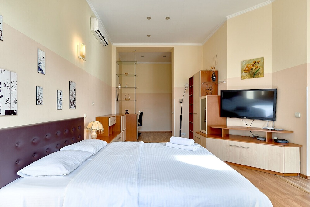 Kiev Accommodation Hotel Service