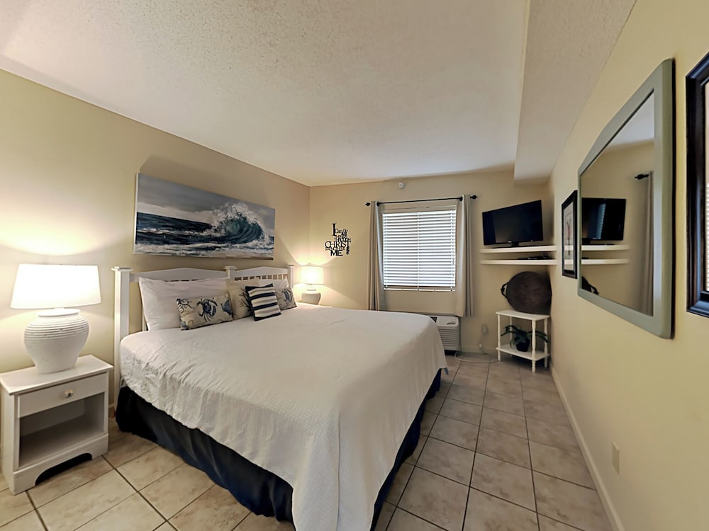 Perdido Skye #54 by Southern Vacation Rentals