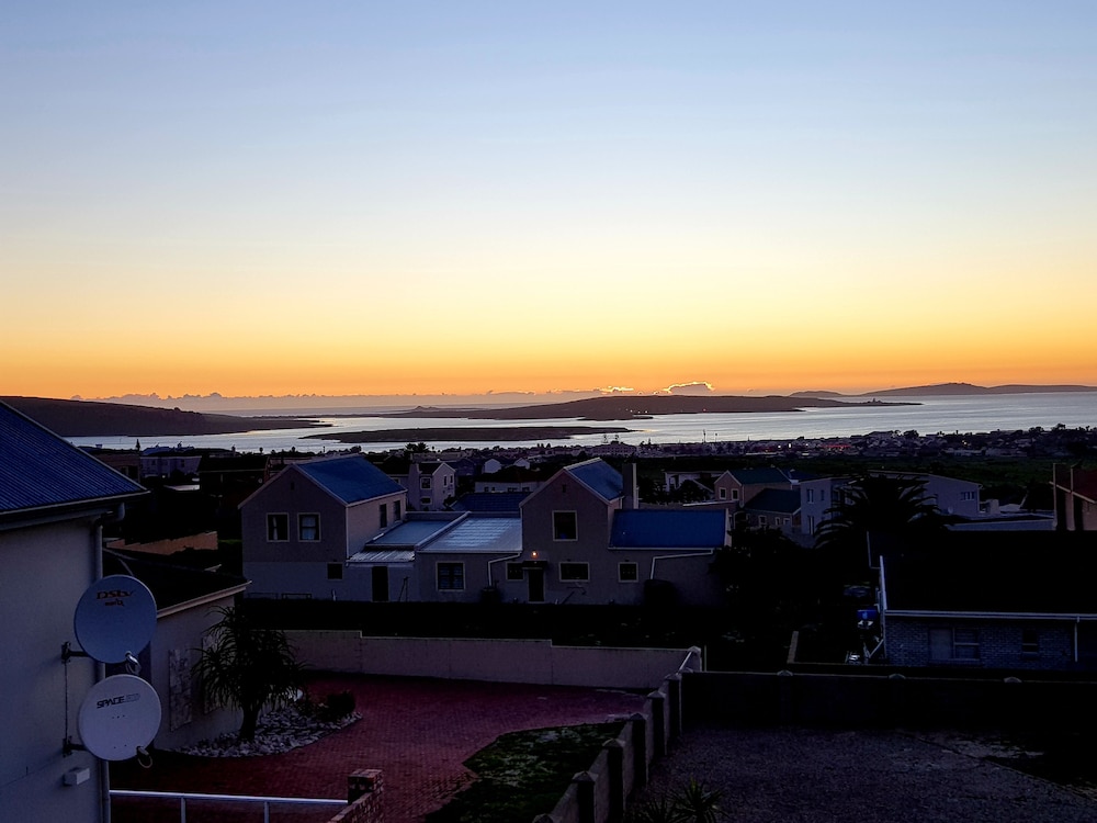 Sunbird View