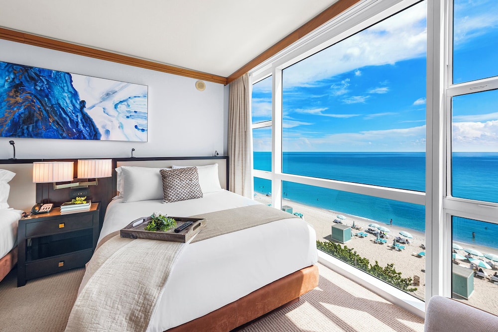 Luxury Vacation Rentals at Carillon Wellness Resort by LRMB