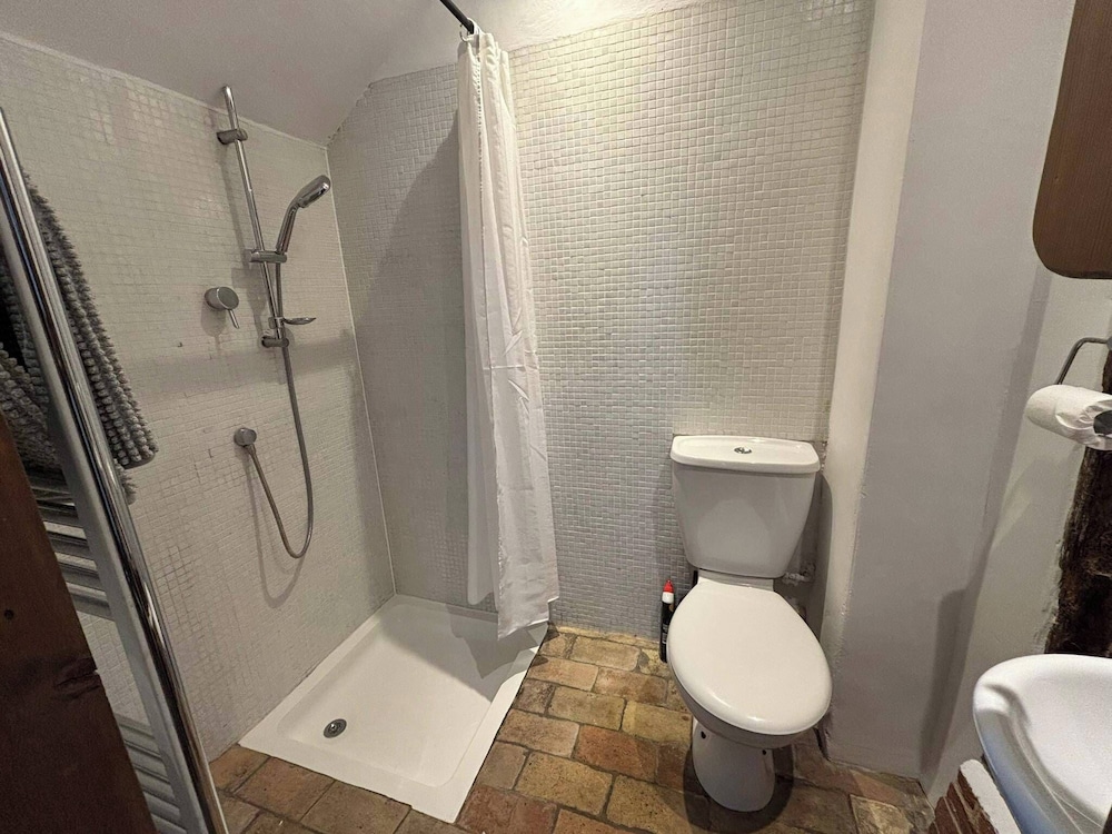 Countryside Cottage in Bulmer- Sleeps 6/7