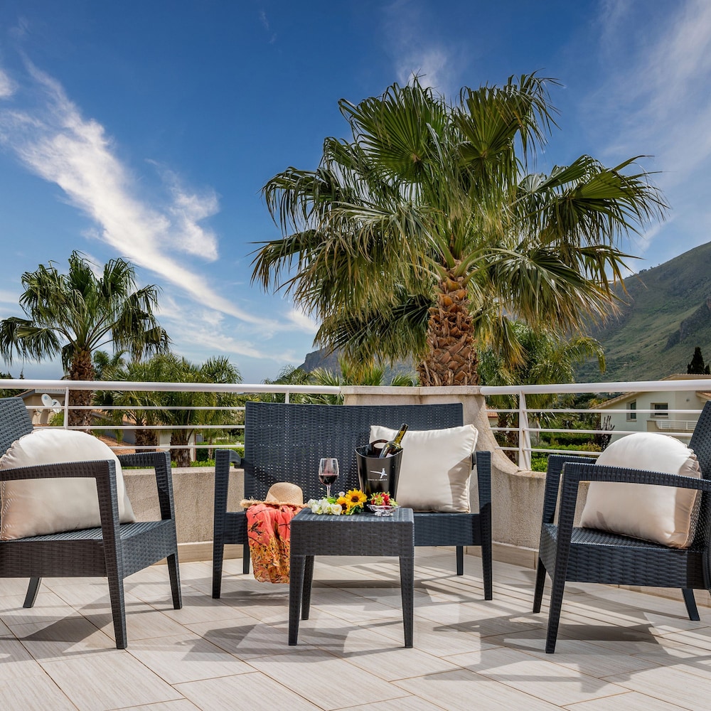 Villa Jacqueline con Piscina Privata 8 Posti Letto